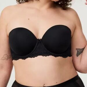Torrid Curve Bombshell Everyday Black Underwire Strapless Bra Size 40DD
